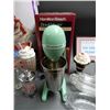Image 3 : ASSORTMENT OF SODA FOUNTAIN COLLECTIBLES HAMILTON BEACH DRINK MASTER/BOX- SODA FLOAT  ACCESSORIES - 