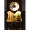 Image 3 : LOT OF 2 COLLECTIBLE CLOCKS HIRES  ORIGINAL PLASTIC- PEPSI WOODEN WALL LOCATION: LOWER RIGHT