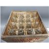 Image 2 : 16 SHELL IMP. QT. OIL BOTTLES IN ORIGINAL CASE ONE WITH SMALL CHIP - GOLDEN SHELL WOODEN CASE LOCATI