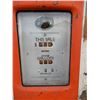 Image 2 : SUPERTEST BENNETT MODEL 541 GAS PUMP NEEDS RESTORATION