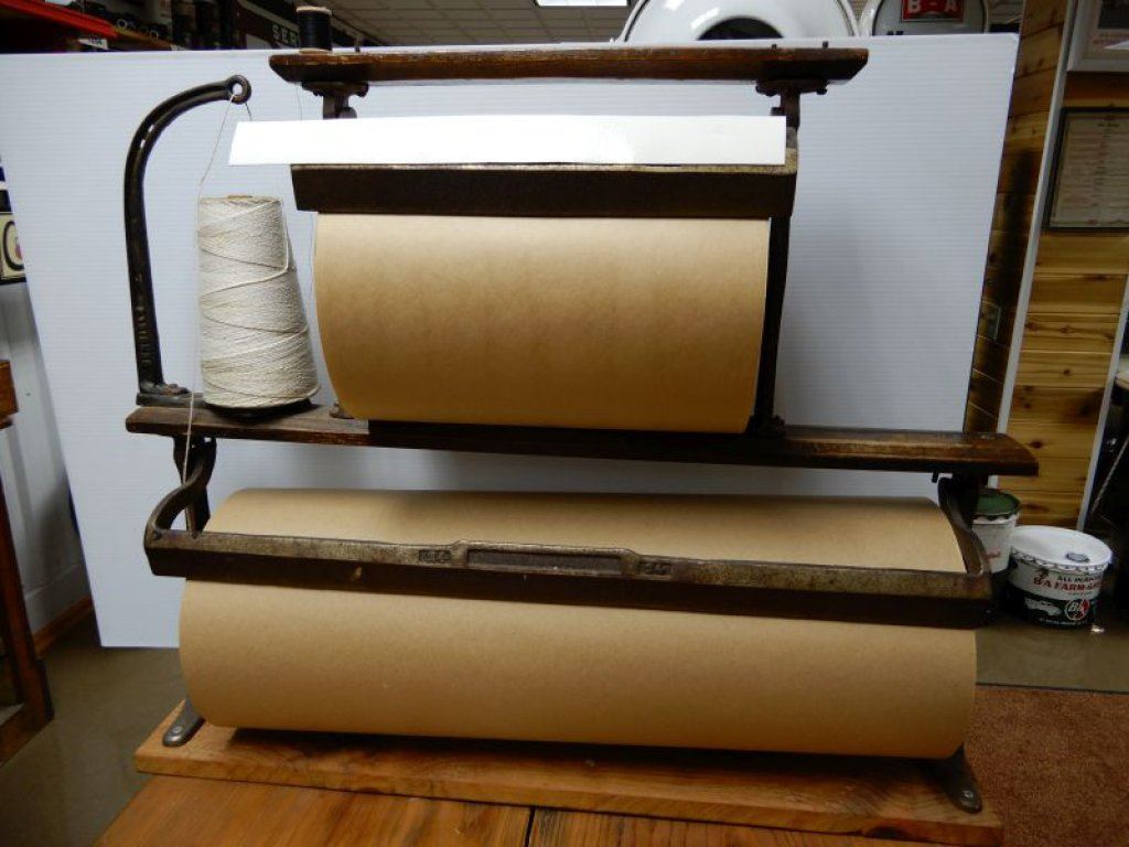 DOUBLE ROLL BUTCHER PAPER RACK WITH STRINGER 28 1/2
