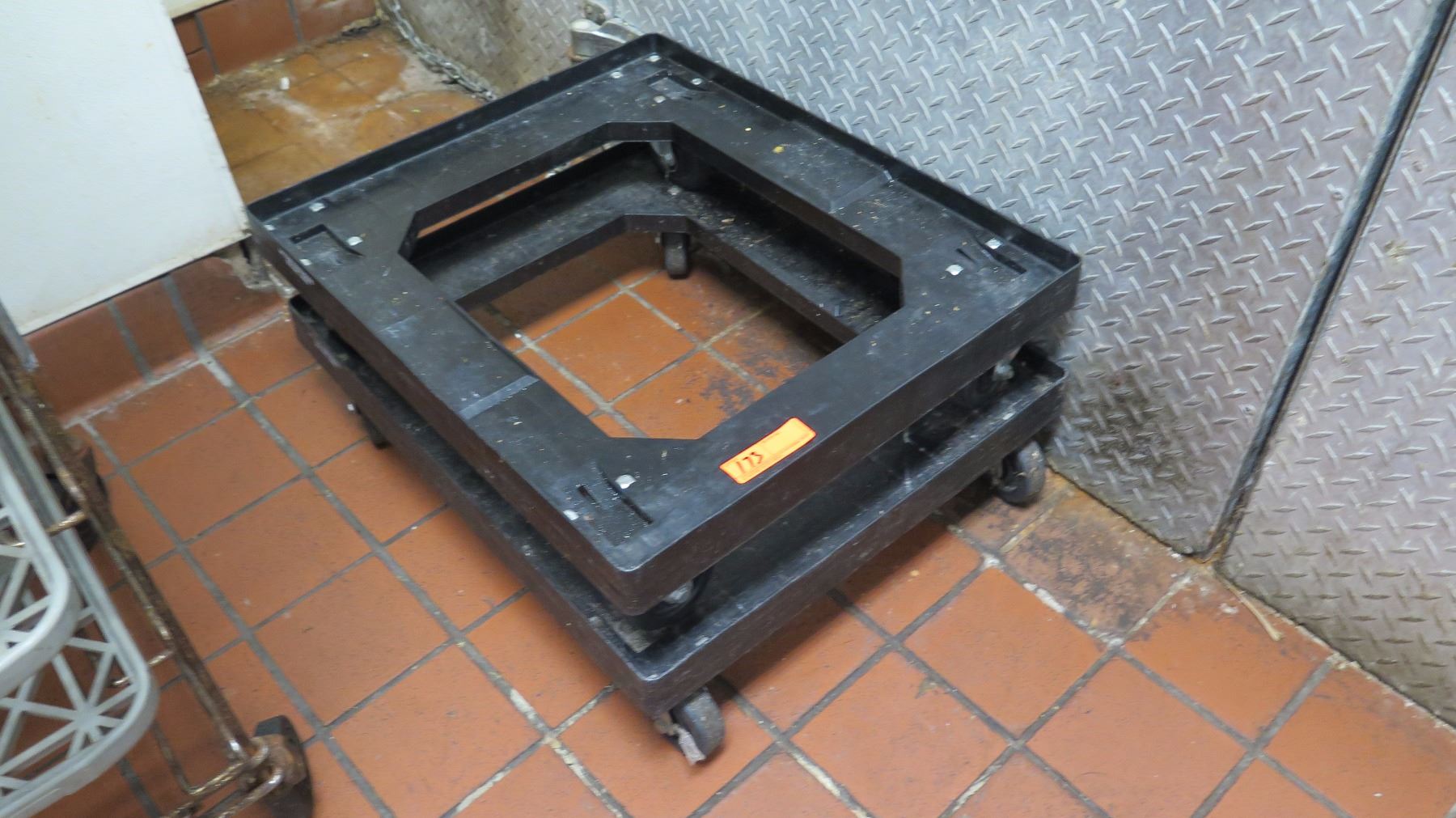 Qty 2 Rolling Platform Dolly (for stackable drying racks in Lot 175)