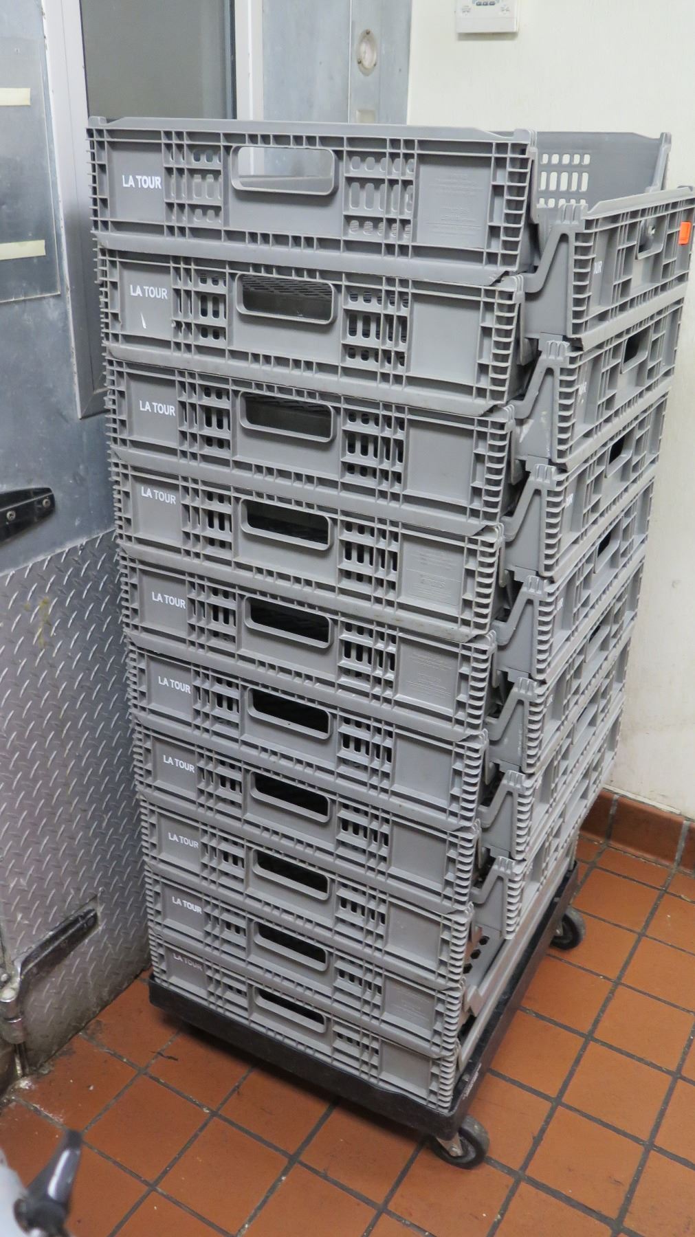 Qty 9 La Tour Stackable Drying Racks w/Transport Dolly