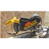 Image 2 : Dewalt DW728 Radial Arm Saw