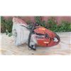 Image 2 : Hilti DSH 900 16" Concrete Hand Held Cut-off Saw (cant' start it, pull cord stuck)