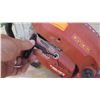 Image 8 : Hilti DSH 900 16" Concrete Hand Held Cut-off Saw (cant' start it, pull cord stuck)