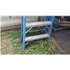 Image 2 : Werner 8' Aluminum Ladder