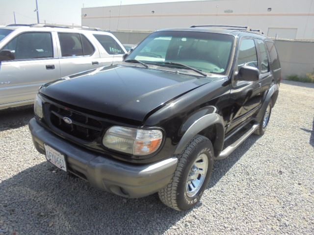 Ford Explorer 1999 T
