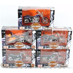 LOT OF 5 HARLEY DAVIDSON YEAR 2002 1:18 SCALE