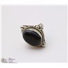 Image 1 : LARGE STONE FASHION RING