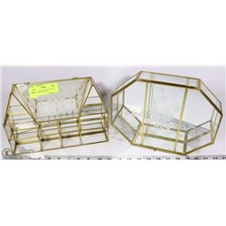 PAIR OF VINTAGE BRASS & GLASS CURIO DISPLAY CASES