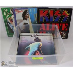 TOTE W/ ASST RECORDS INCL KISS, SUPER TRAMP & MORE