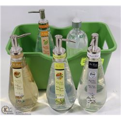TOTE WITH 5  ASSORTED LUXURY HAND WASH SOAPS