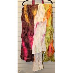 3-CASCADING COLOR ROSSETTE SCARVES