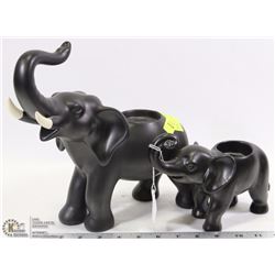 PAIR OF ELEPHANT TEA LIGHTS DECOR