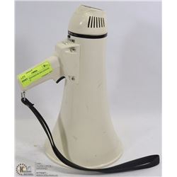 UN-IPEX TRANSISTOR MEGAPHONE 4W RATED