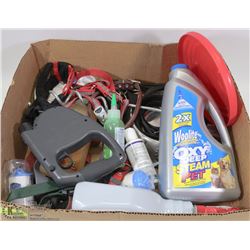 LARGE BOX W/DOG ACCESSORIES INCL.
