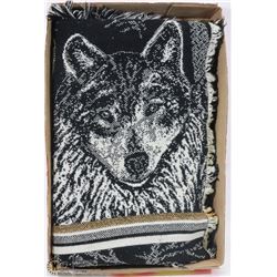 WOLF DESIGN CHAIR THROW/WALL HANGER