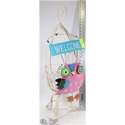 METAL PLANTER STAND W/WELCOME SIGN