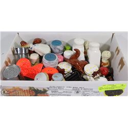 FLAT OF ASSORTED VINTAGE SALT & PEPPER SHAKERS