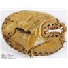 Image 1 : VINTAGE CATCHERS MITT