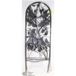 SET OF 8 BLACK & SILVER MINI GARDEN FENCES