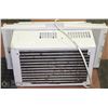Image 2 : AMANA ACA057F WINDOW AIR CONDITIONER
