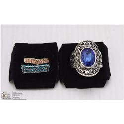 LOT OF THREE WOMENS FASHION RINGS