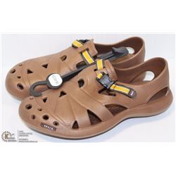 GEKKOS SPORT SANDALS SIZE LARGE