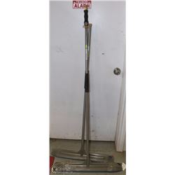 PAIR OF 30" HYDRO FLOOR SQUEEGEES