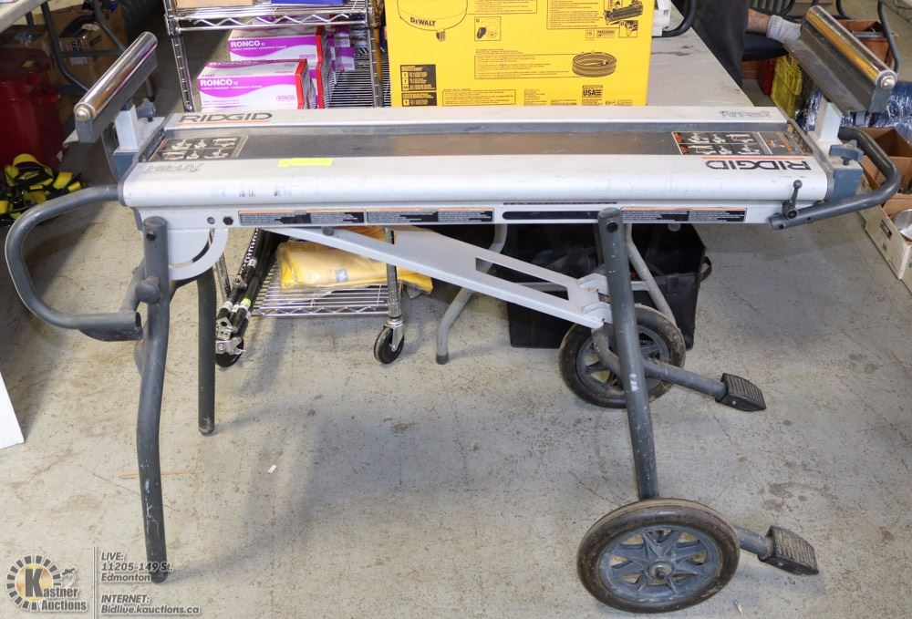 RIDGID HEAVY WIEGHT MOBILE MITRE SAW STAND