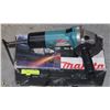 Image 1 : NEW MAKITA ANGLE GRINDER