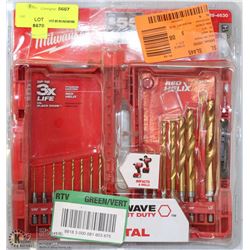 INCOMPLETE MILWAUKEE 1/16-1/2" DRILL BIT SET