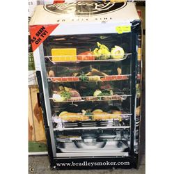 BRADLEY UPRIGHT SMOKER