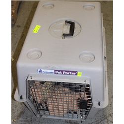 PETMATE PET CARRIER
