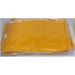 LOT OF 7 PLASH-PROOF DISPOSABLE APRONS