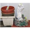 Image 1 : LOT OF GARDEN DECOR INCL 4 POTS & 2 ORNAMENTS