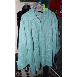 BUNDLE OF 5 LADIES SUMMER TOPS, SIZE 2XL