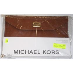 NEW MICHAEL KORS SLIM SLEEVE LAPTOP CASE