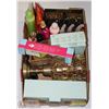 Image 1 : FLAT OF PARTYLITE CANDLES & BEAUTY AIDS,PERFUME,