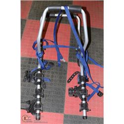 THULE TRUNK MOUNT BIKE RACK