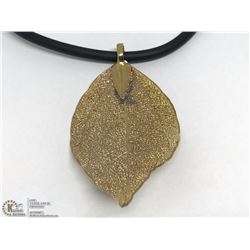 #25-14KT Y.GOLD NATURAL LEAF PENDANT NECKLACE