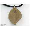 Image 1 : #25-14KT Y.GOLD NATURAL LEAF PENDANT NECKLACE