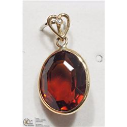 #34-14KT YELLOW GOLD GARNET & DIAMOND PENDANT