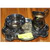 Image 1 : 3 PIECE ESTATE SILVERPLATED TEA SET