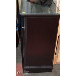 FIREPLACE MANTLE WITH INSERT