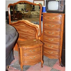 4PC MAPLE FRENCH PROVINCIAL BEDROOM SET INCL