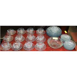 LARGE VINTAGE BLUE BUBBLE GLASS DISH SET