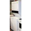 Image 1 : FRIGIDAIR HEAVY DUTY STACKED WASHER/DRYER