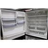 Image 3 : LARGE AMANA REFRIGERATOR WITH BOTTOM DRAWER